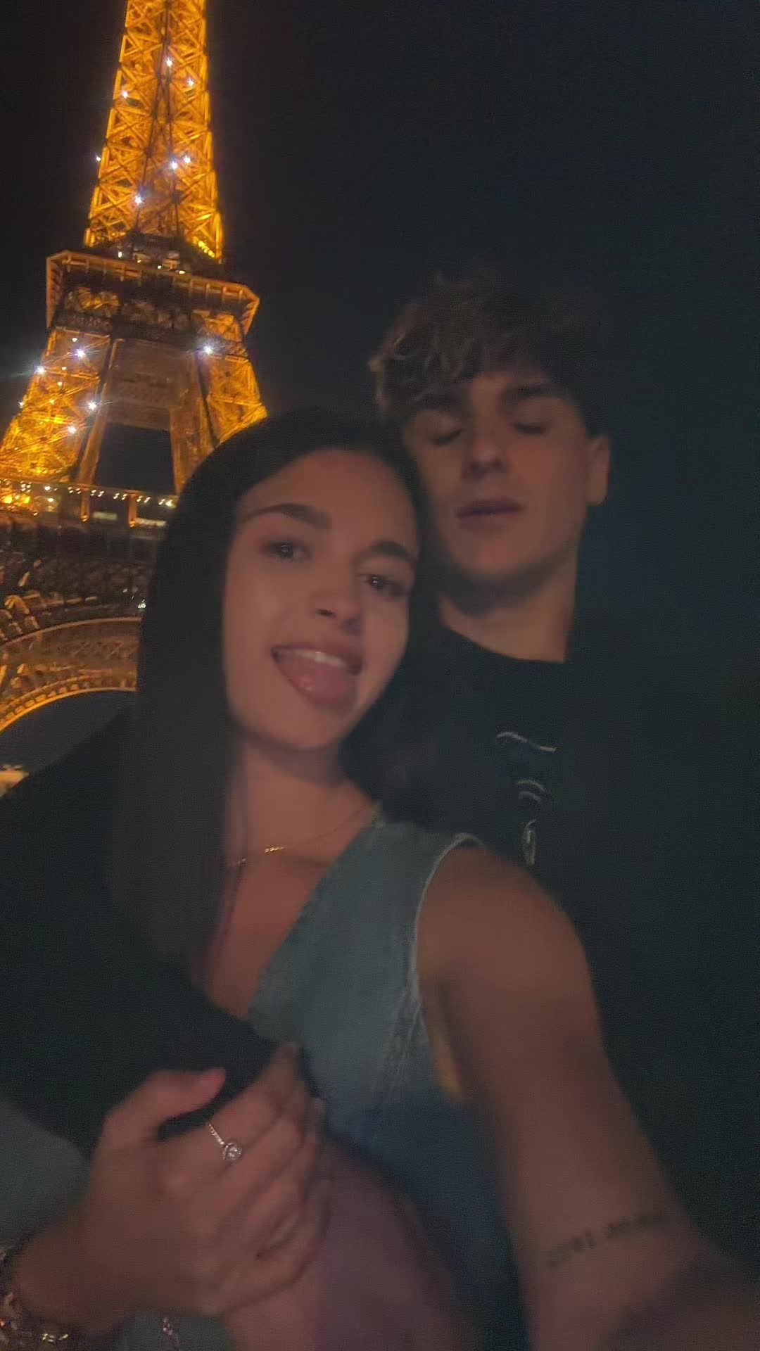 @JANA BEDOS