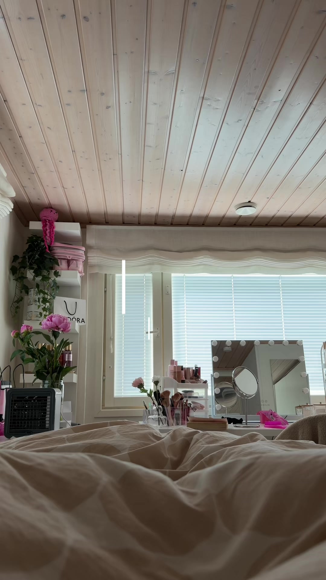 @olivialarjomaa