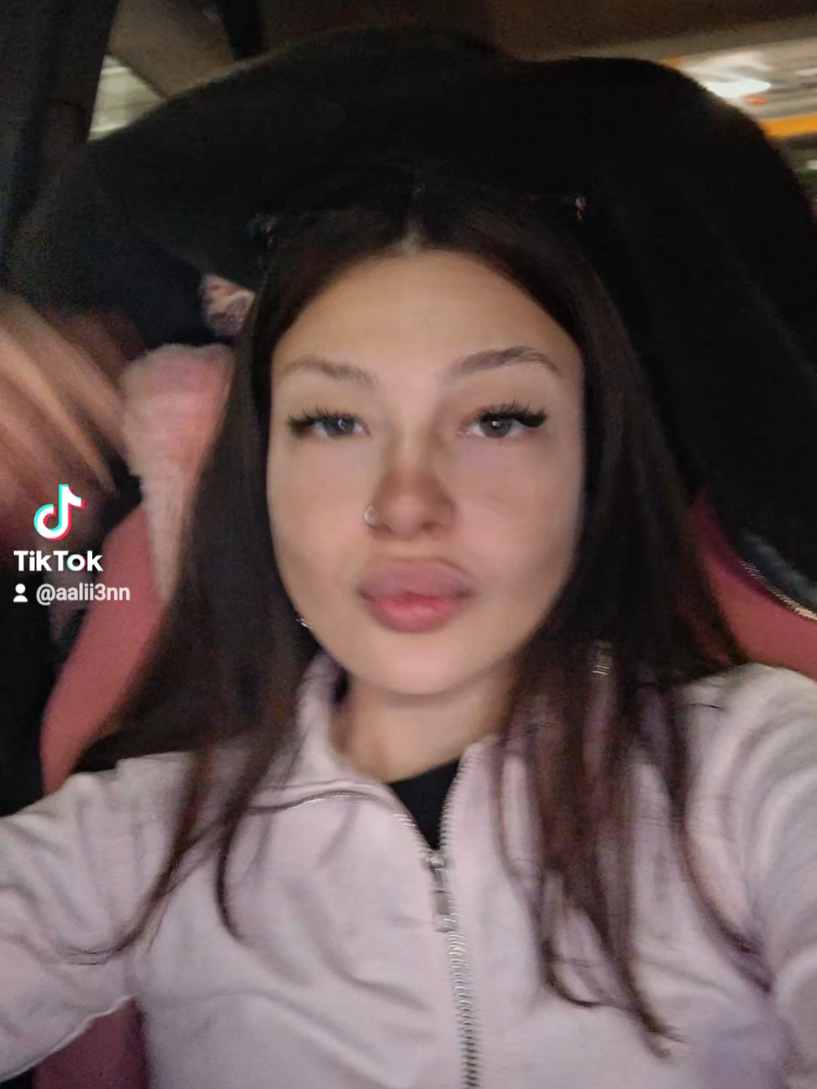 @𝓜
