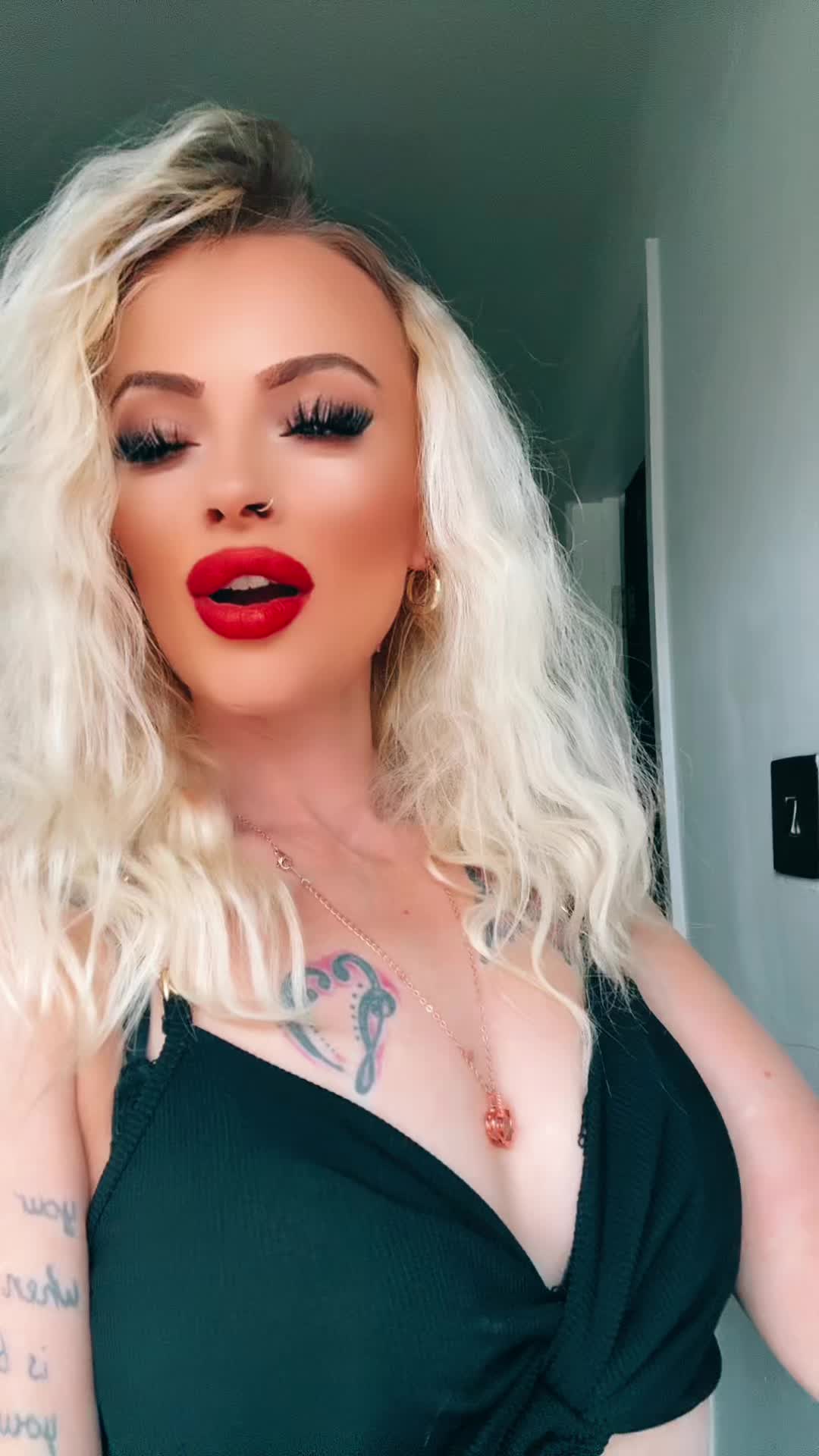 @🦋💜🩷ThatGirlAnniee🩷💜🦋