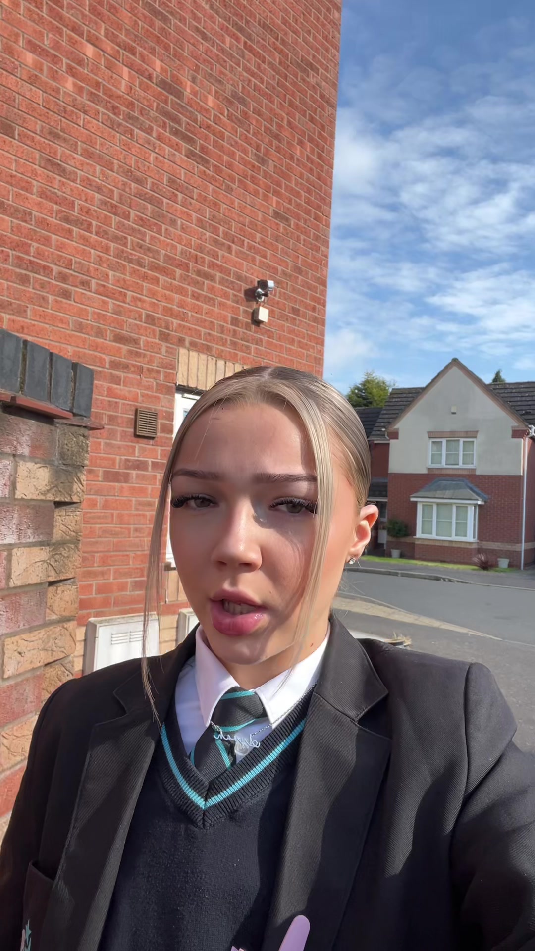 @ayvah