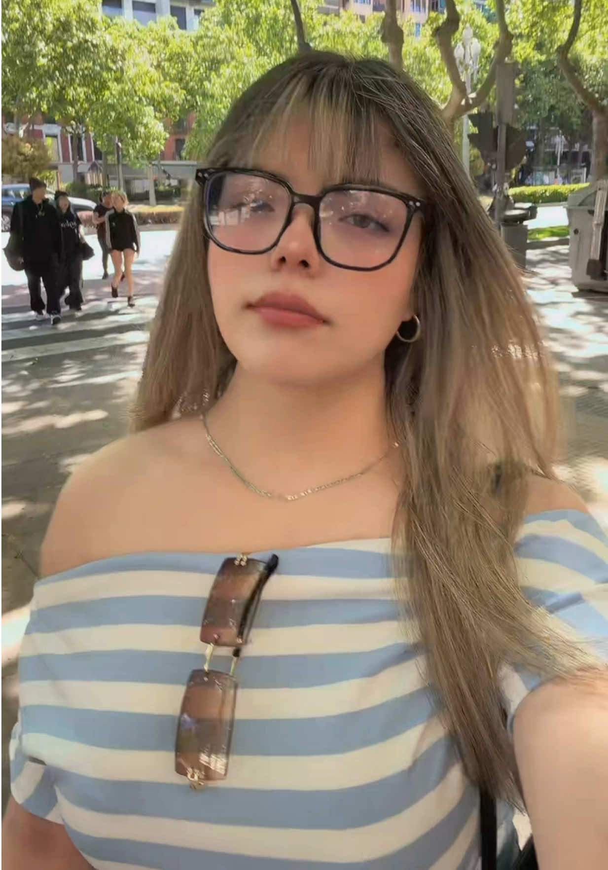@𝘒𝘢𝘳𝘰𝘭𝘴𝘪𝘵𝘢 🧛🏻&zwj;♀️