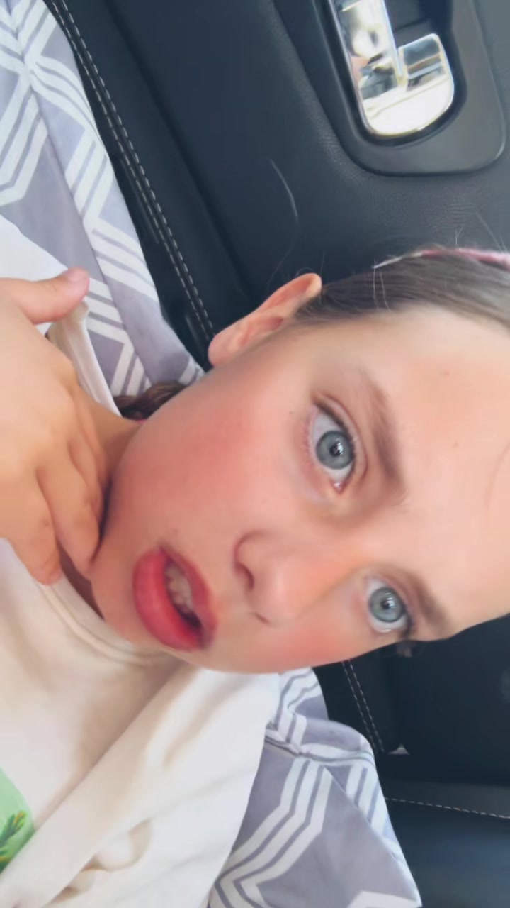 @Brook&paisleys random vids