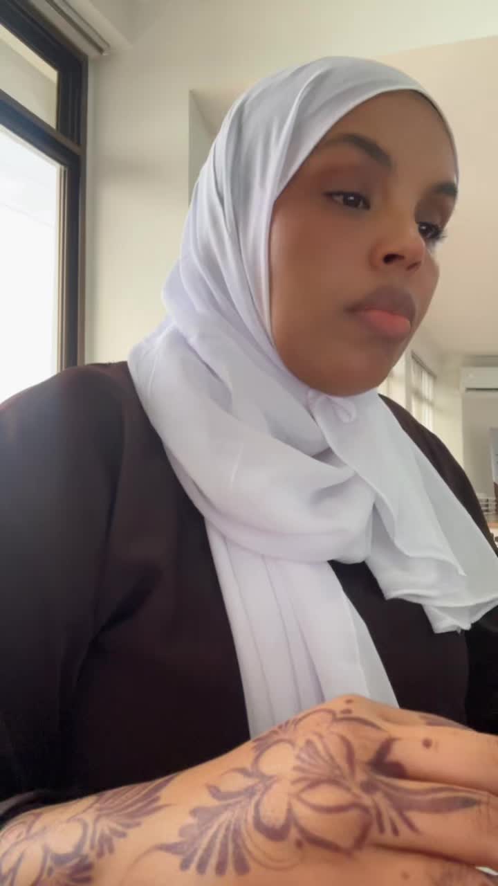 @Aisha🧸