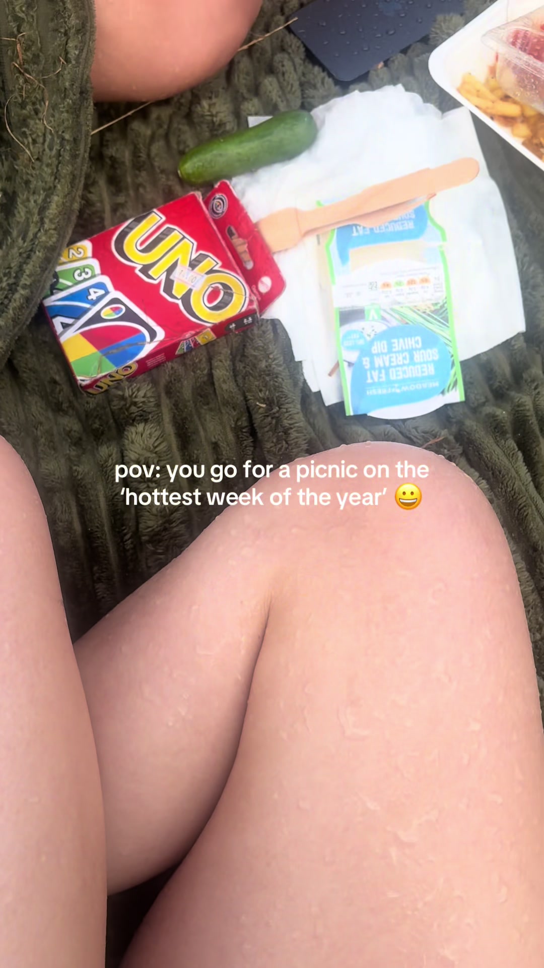 @kattycarruthers