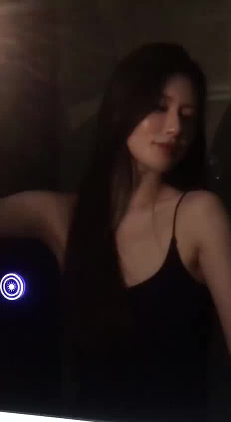 @Raelynn