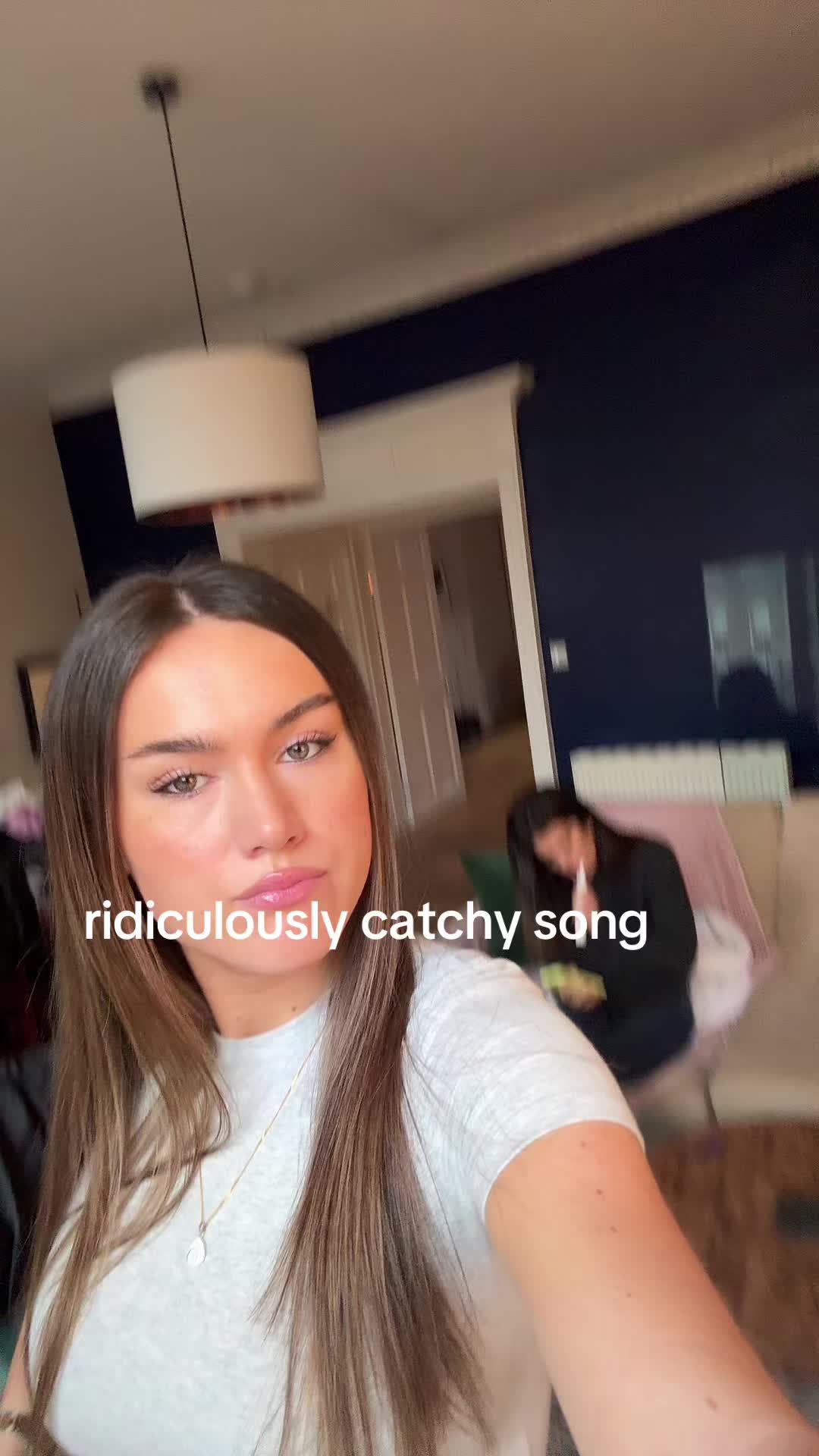 @lucy