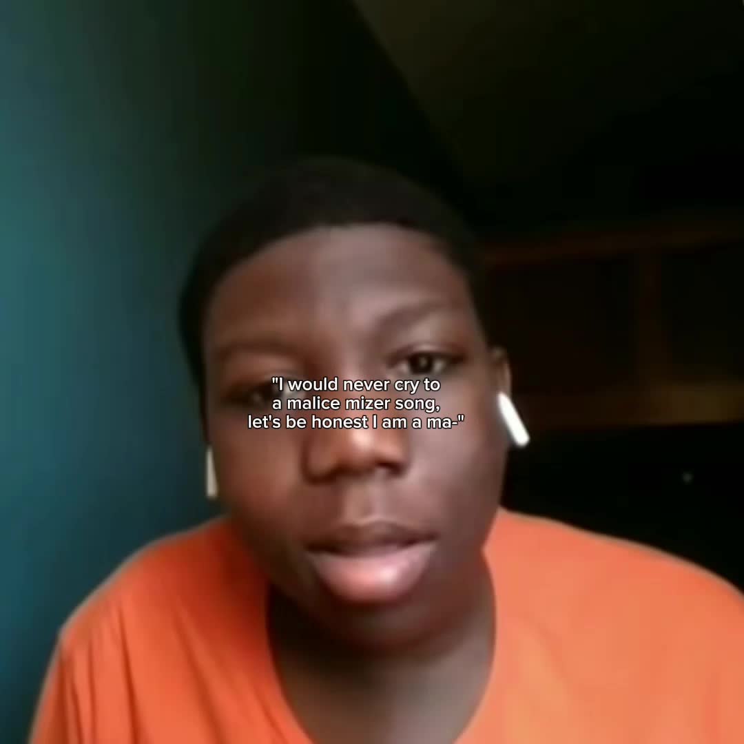 @★