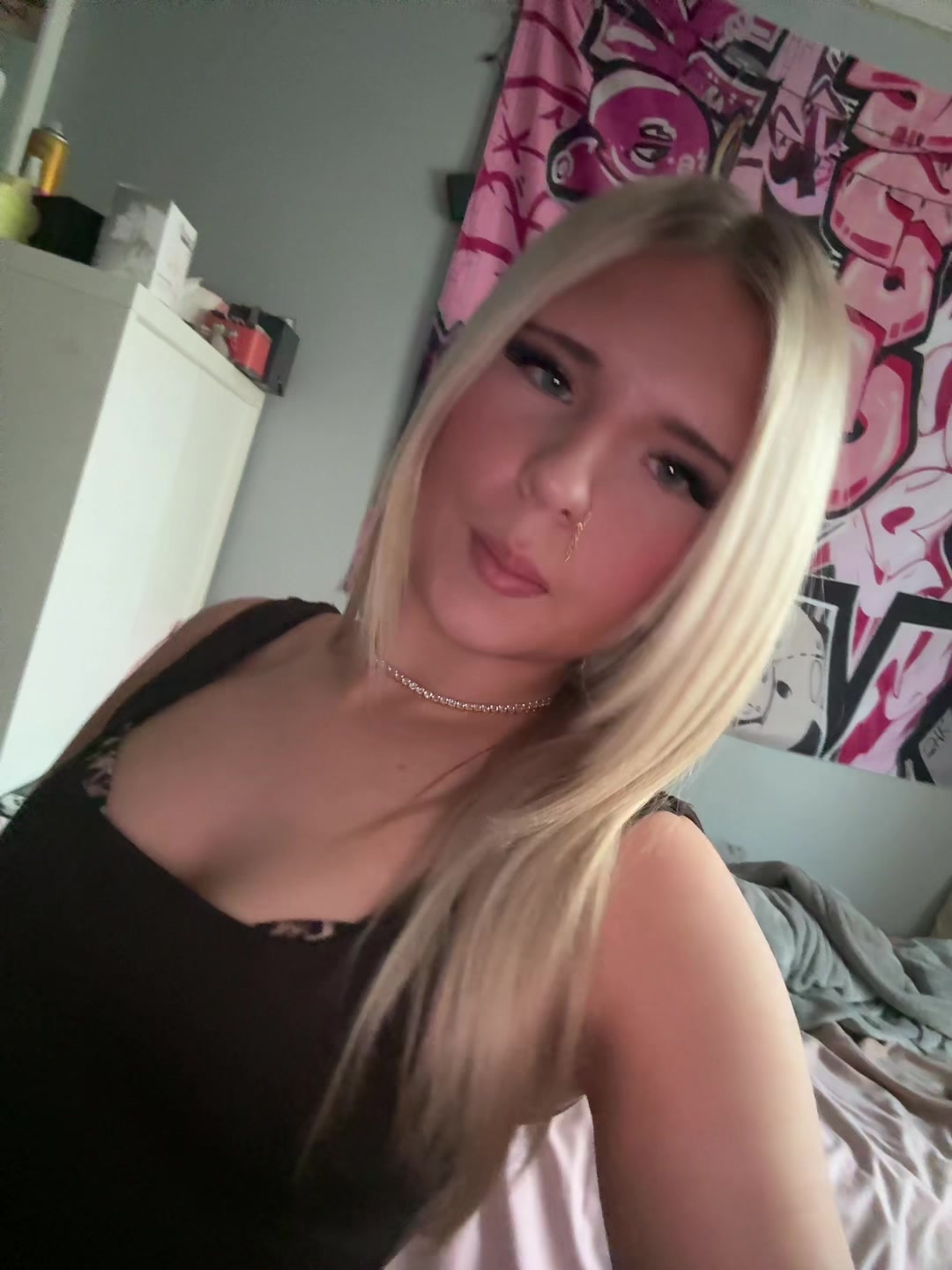 @vic ꨄ