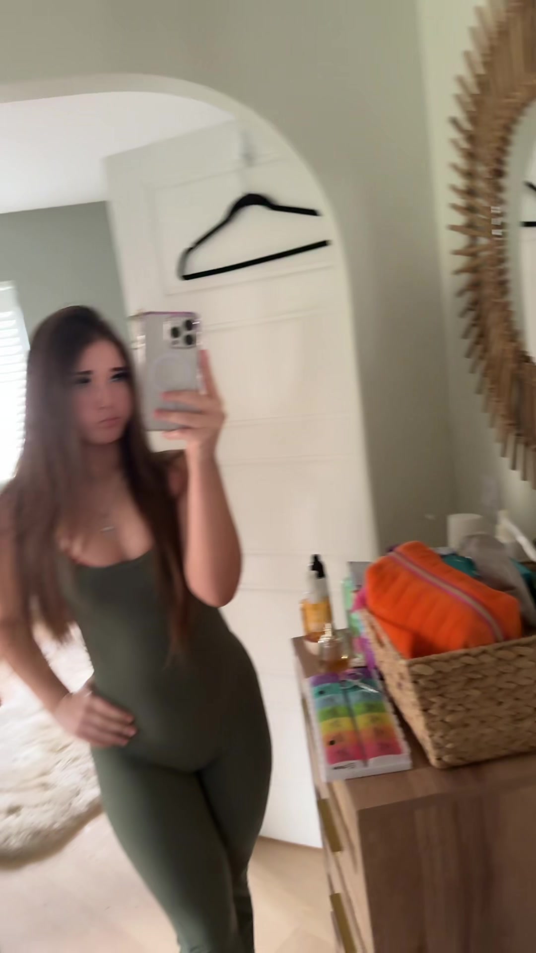 @𝒽𝒶𝓁𝓁ℯ✌︎︎𓅷