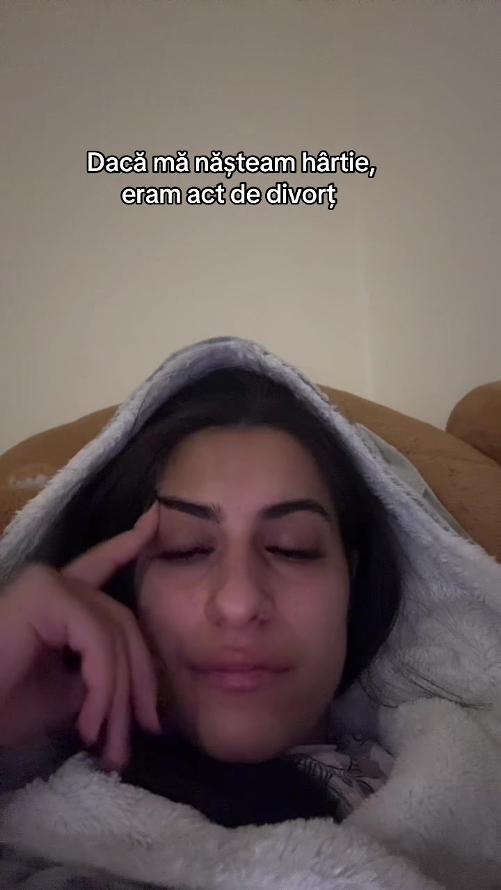 @Mădălina🍫