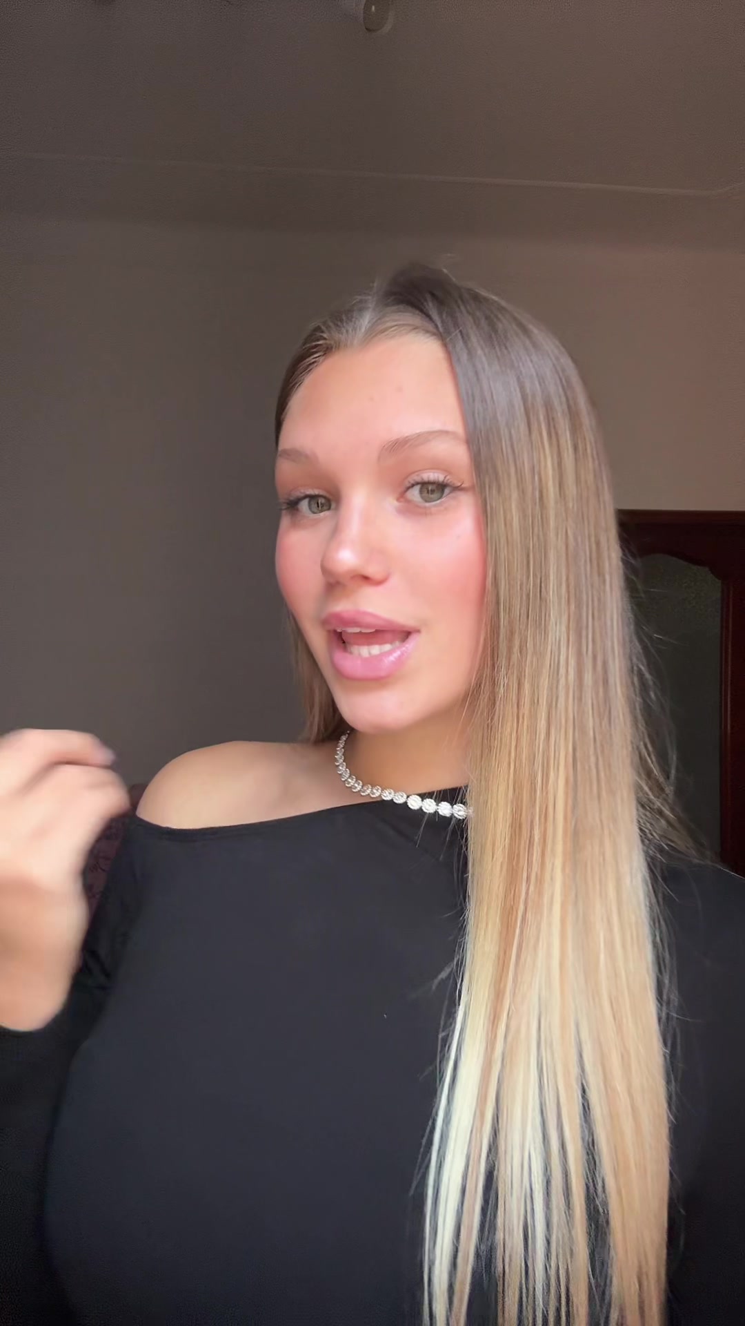 @𝐒𝐚𝐫𝐚𝐡👸🏼