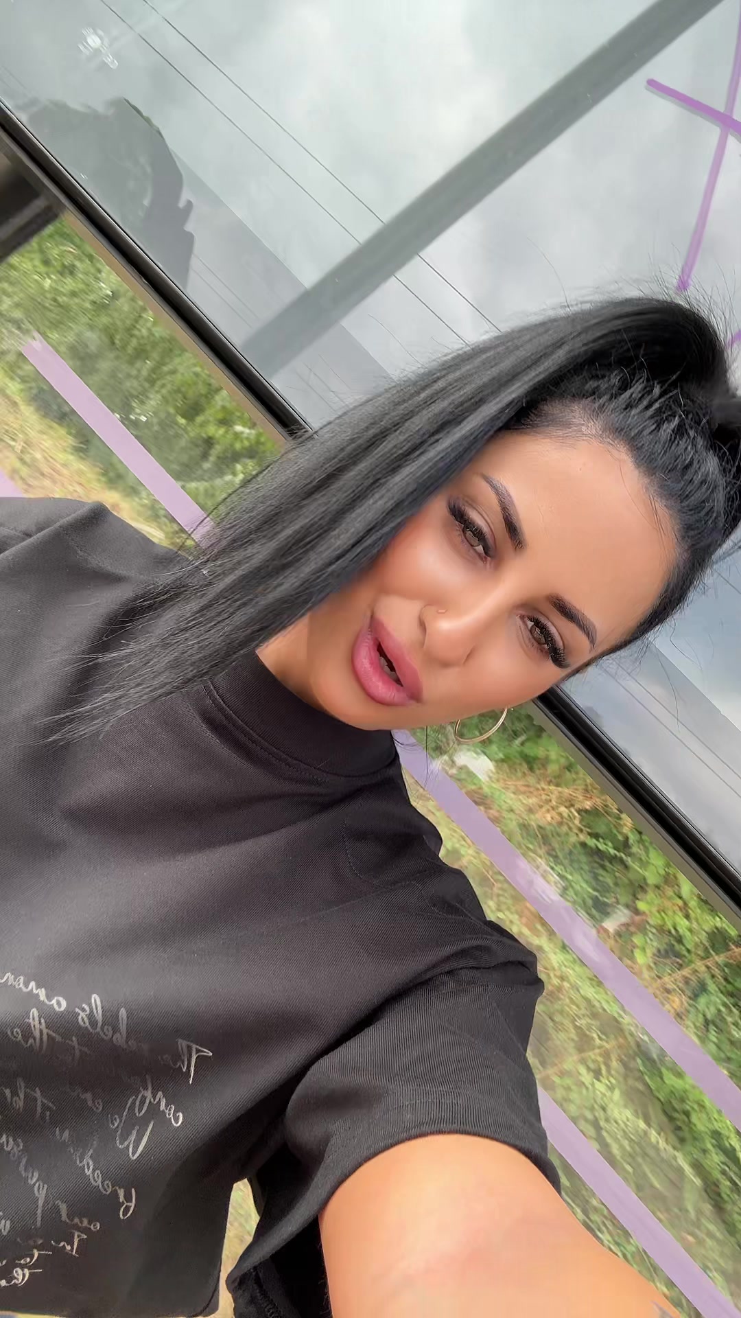 @Andreeea