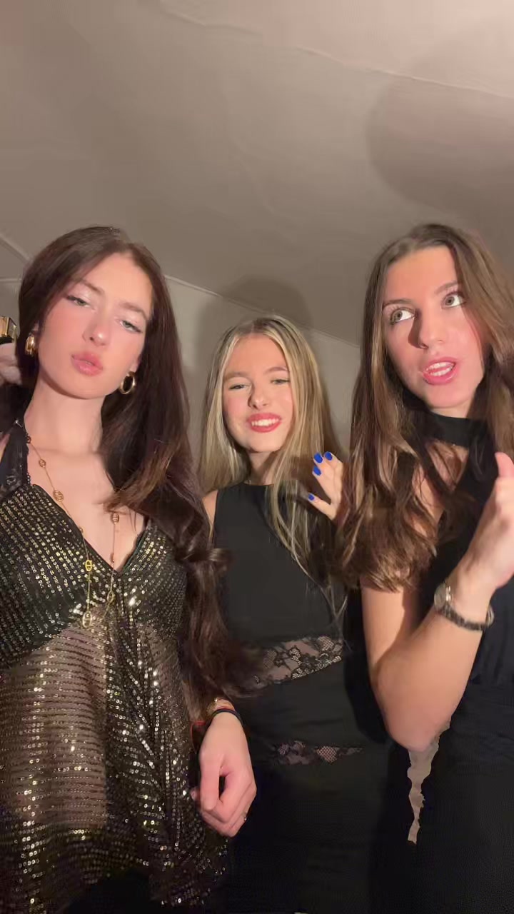 @ℰ𝓂𝓂𝒶 🧸