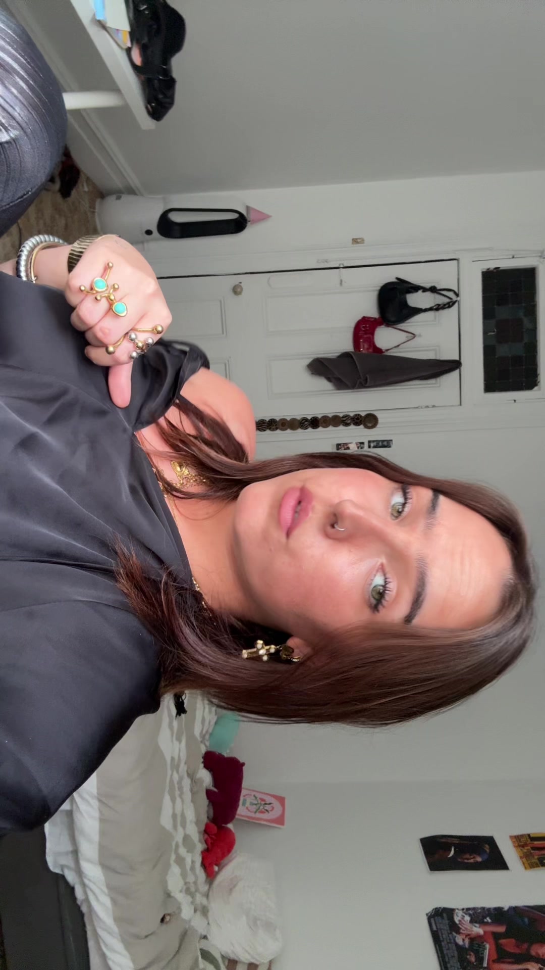 @Ju’