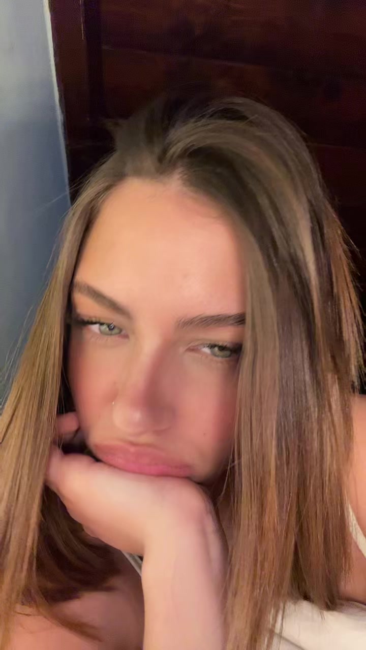 @dilvoi.chrisi