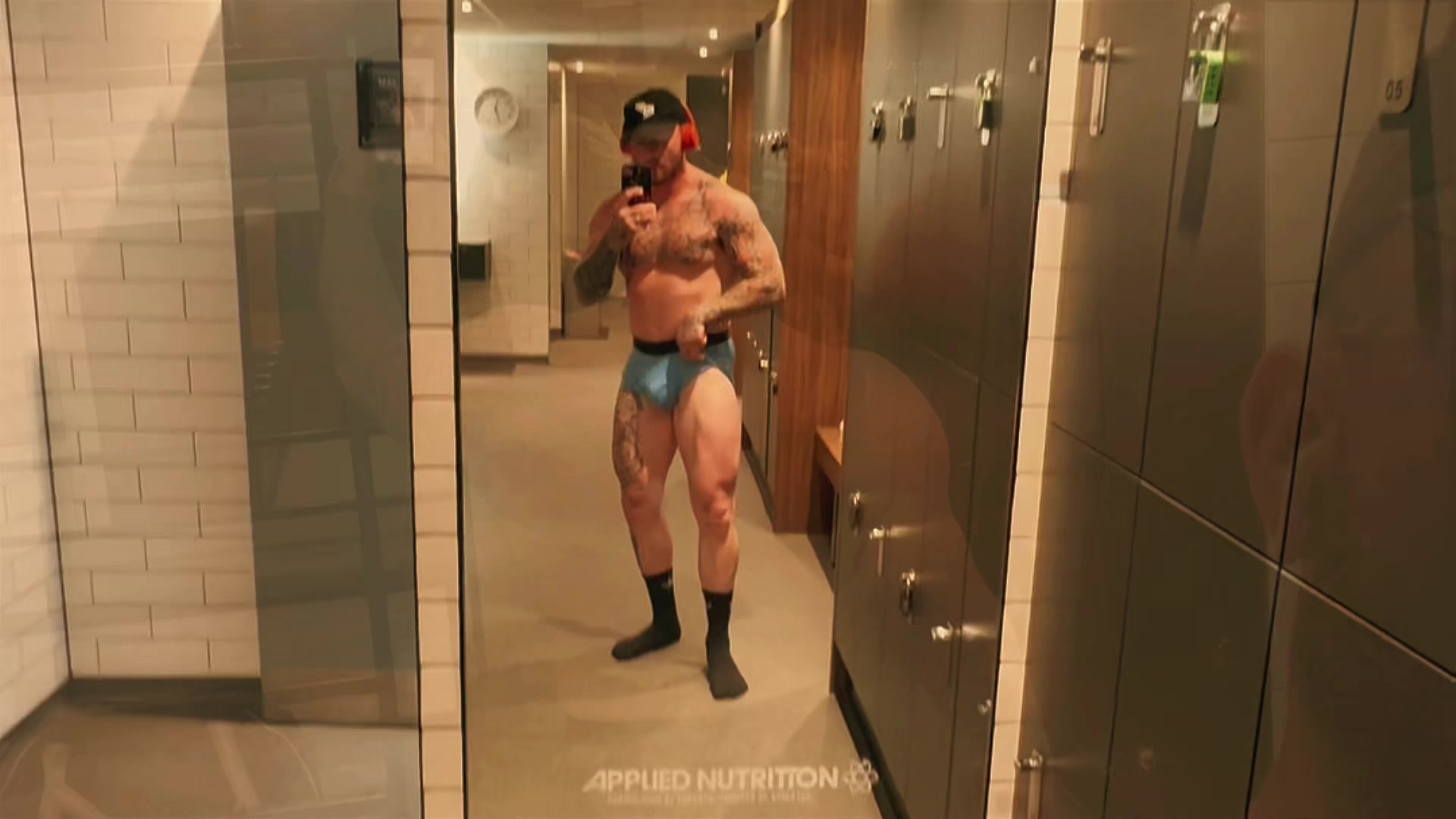 @FITNESSWITHCHRIS