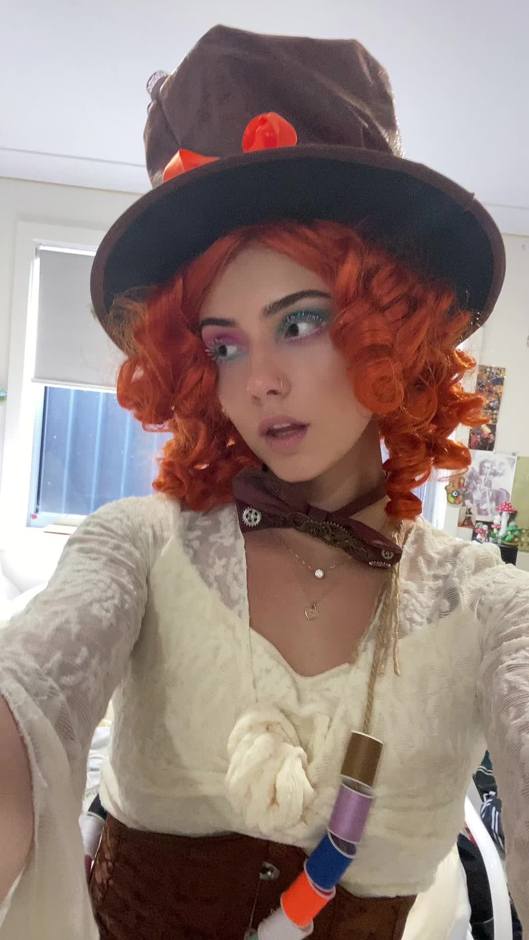 @Ella