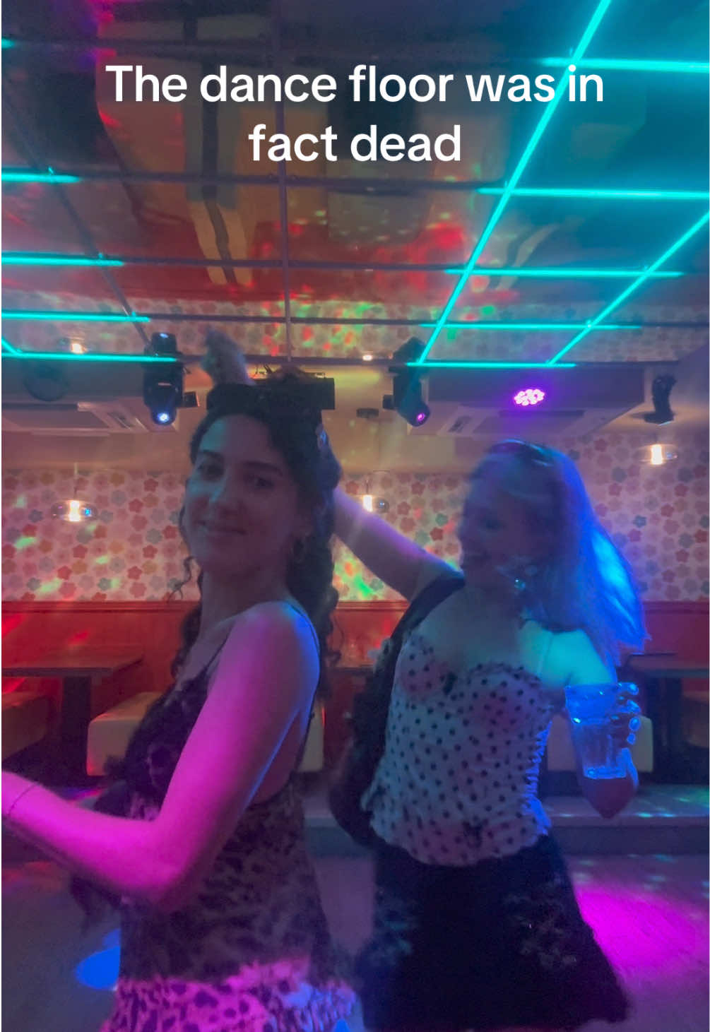 @molly 🫧🍓🎀🩵