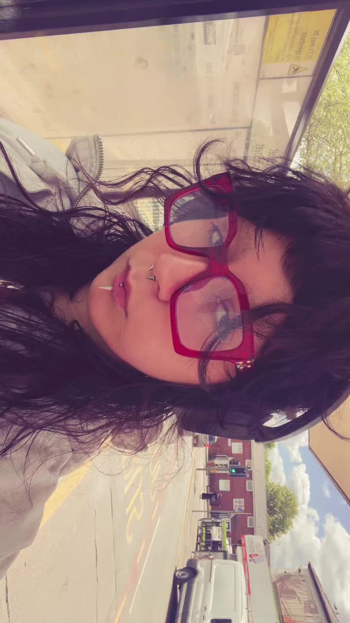@LAURIX
