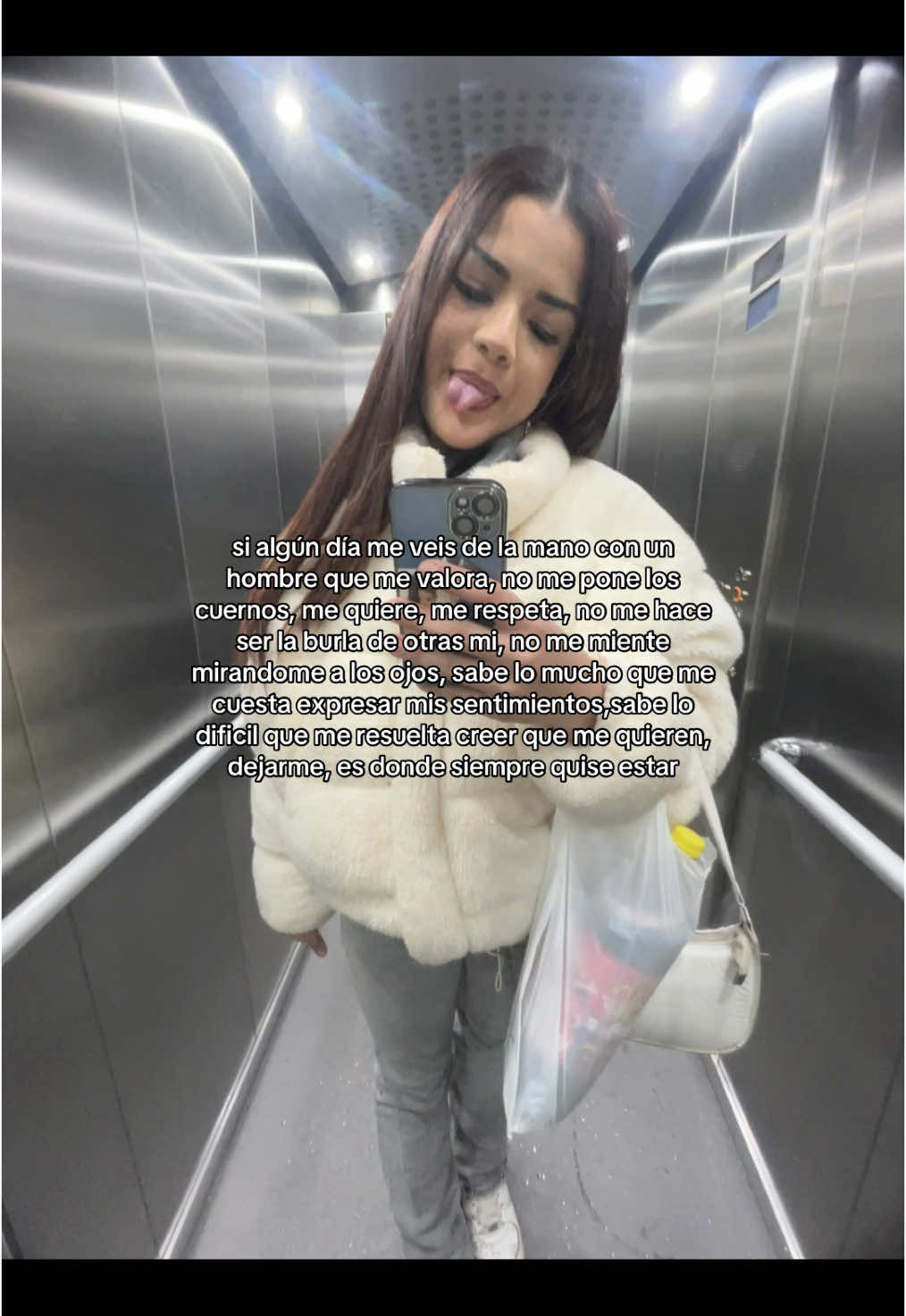 @assiapalaciio