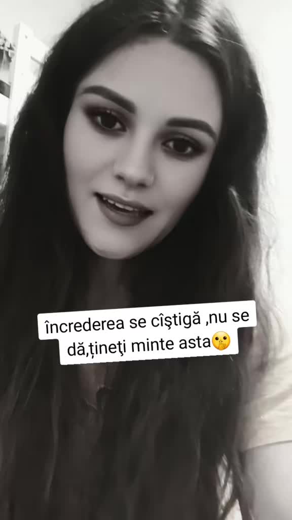 @Dorina💎