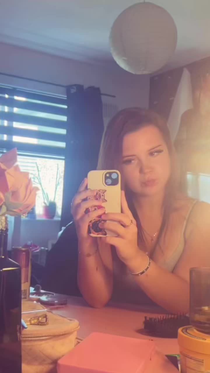 @zuzanna