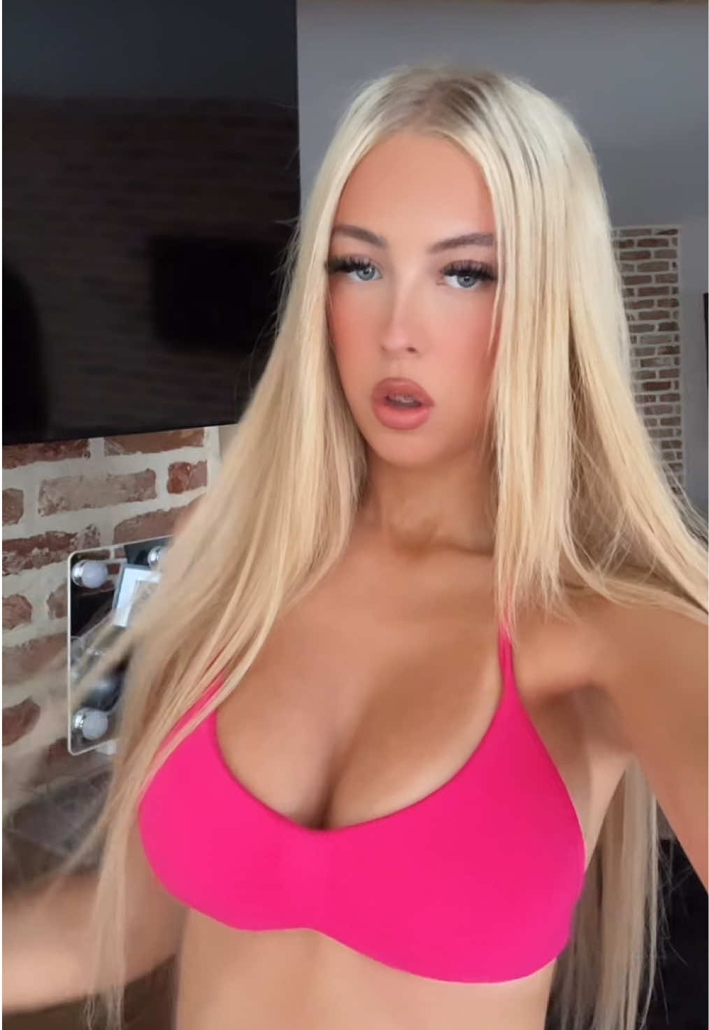 @scar-lilly 👸🏼🎀 | UGC