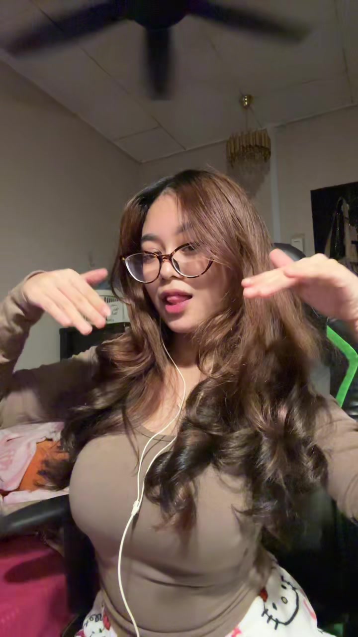 @luv_elleyyyyy