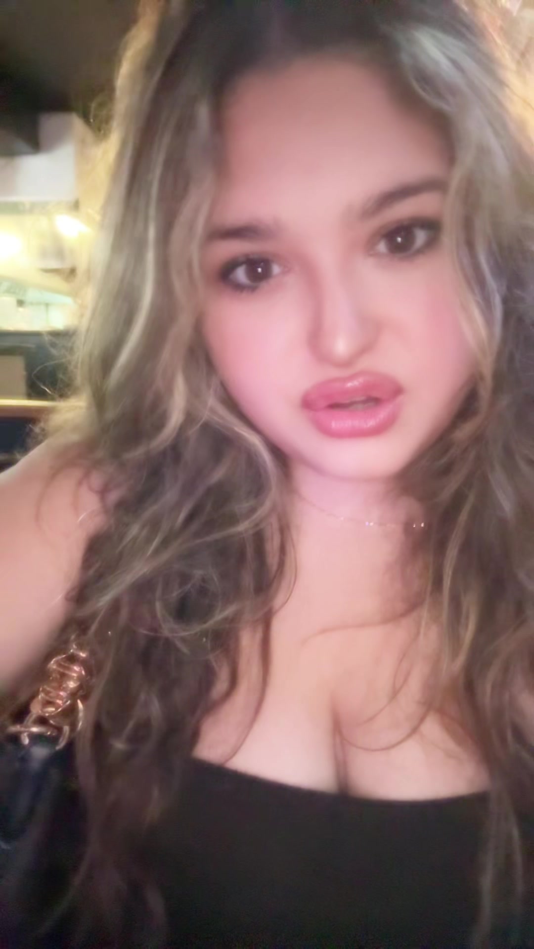 @Liv