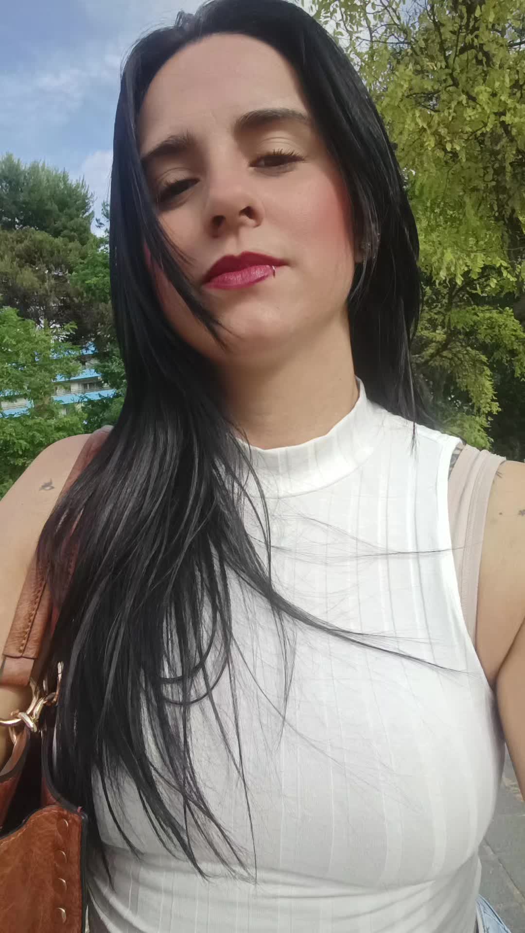@Andrea Naranjo🇨🇴
