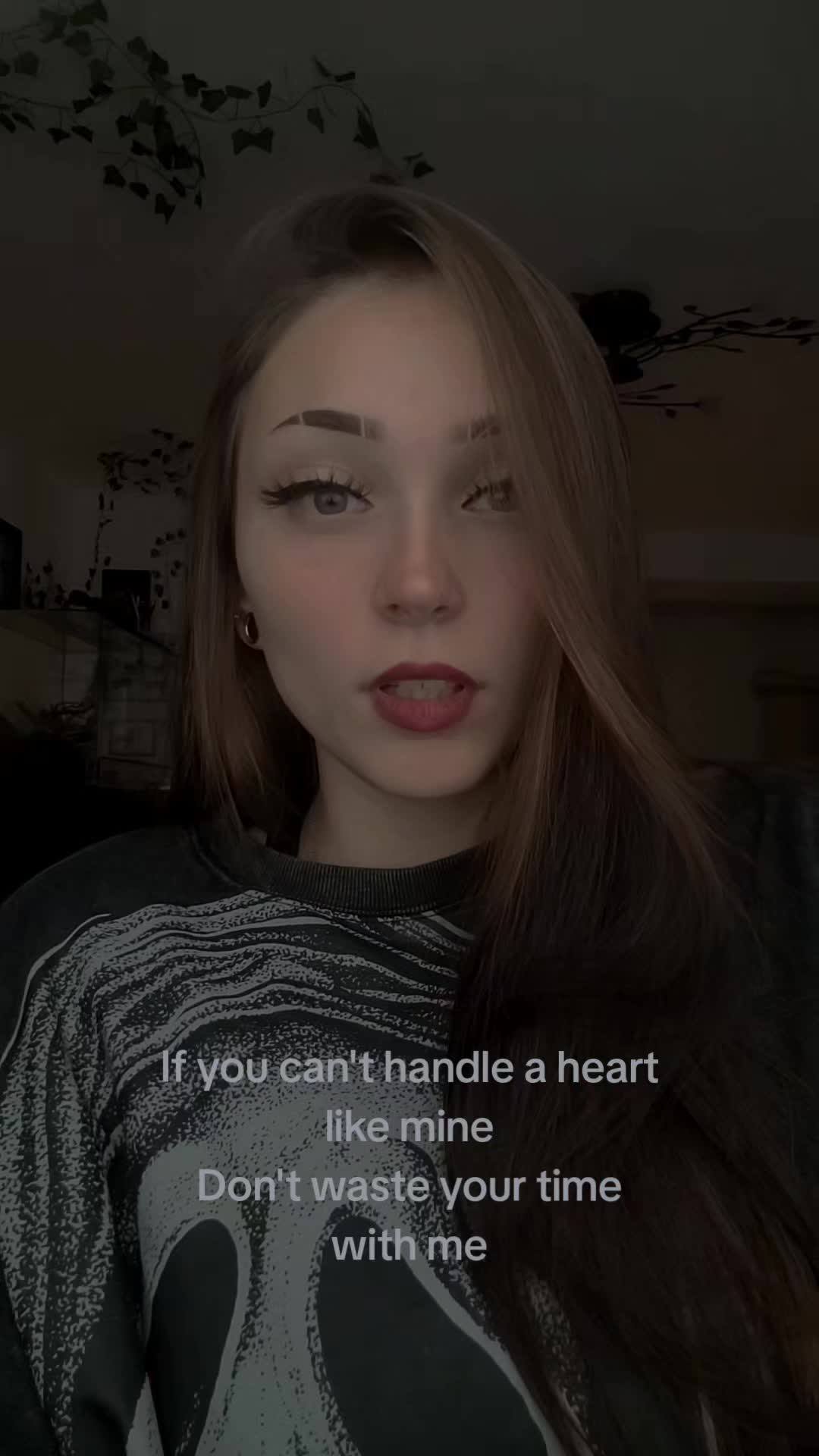 @Aazura