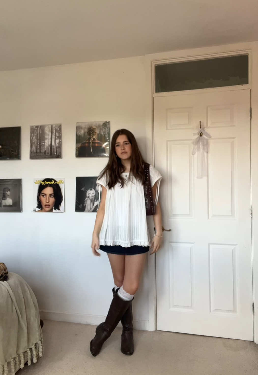 @phoebe ✮⋆˙