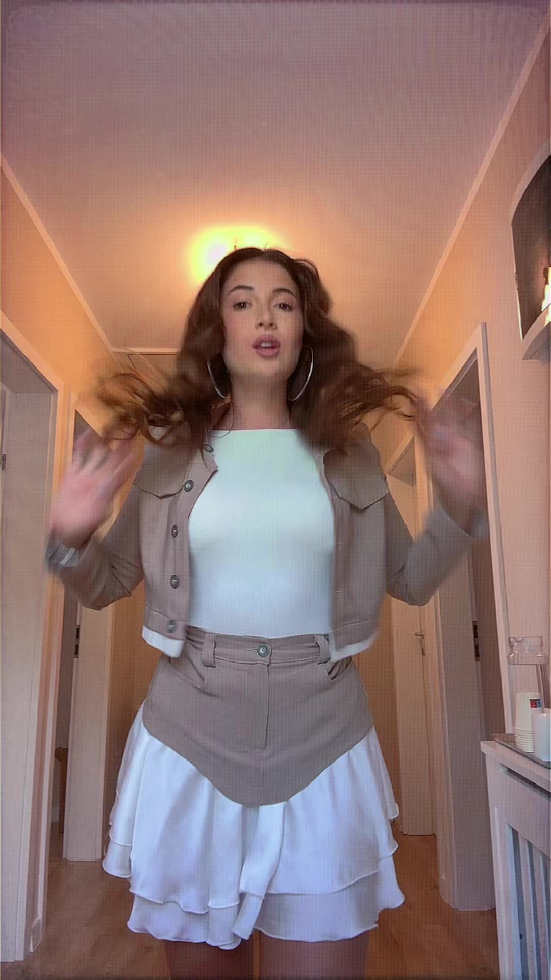 @𝓜𝓪𝓷𝓾𝓮𝓵𝓪🦋