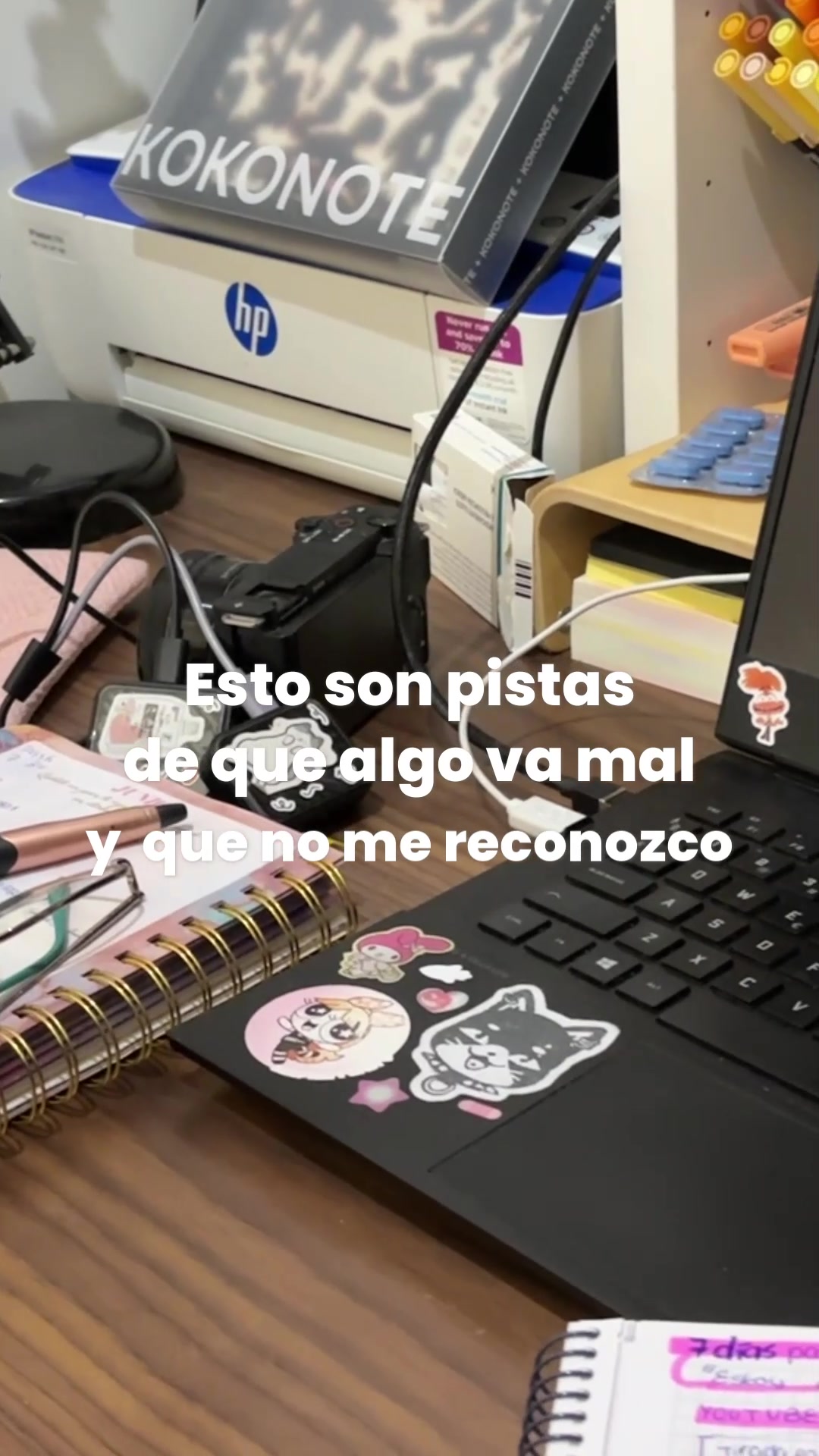 @Karlaart_