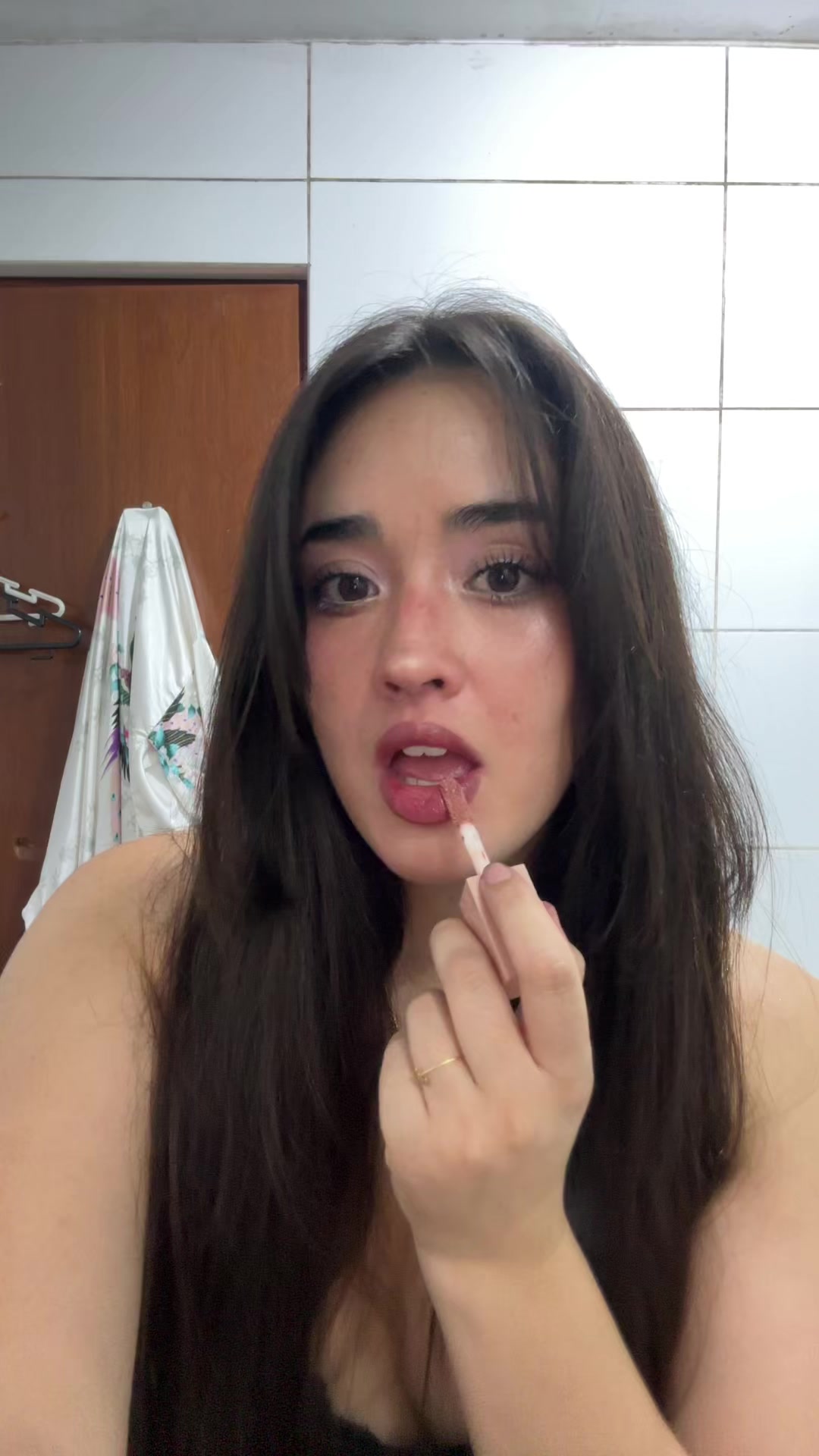 @Elisa Tokeshi