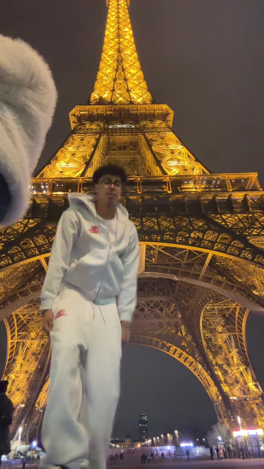 @¥ O U N G 🧑🏽🦱