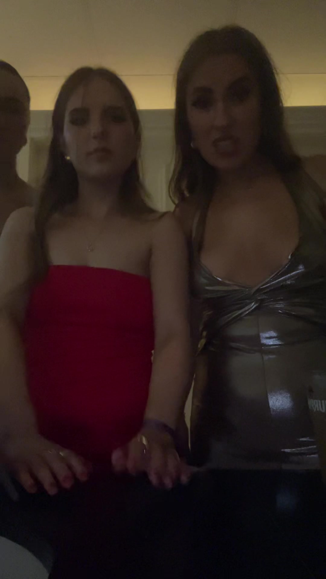 @Sarah🖤