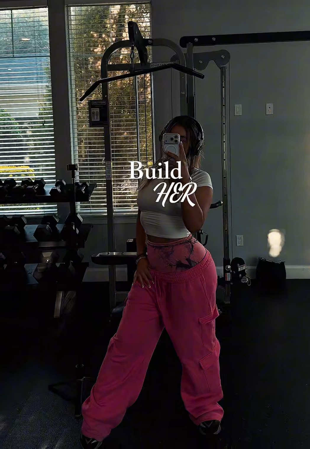 @Emily | Gym • Cars • Life