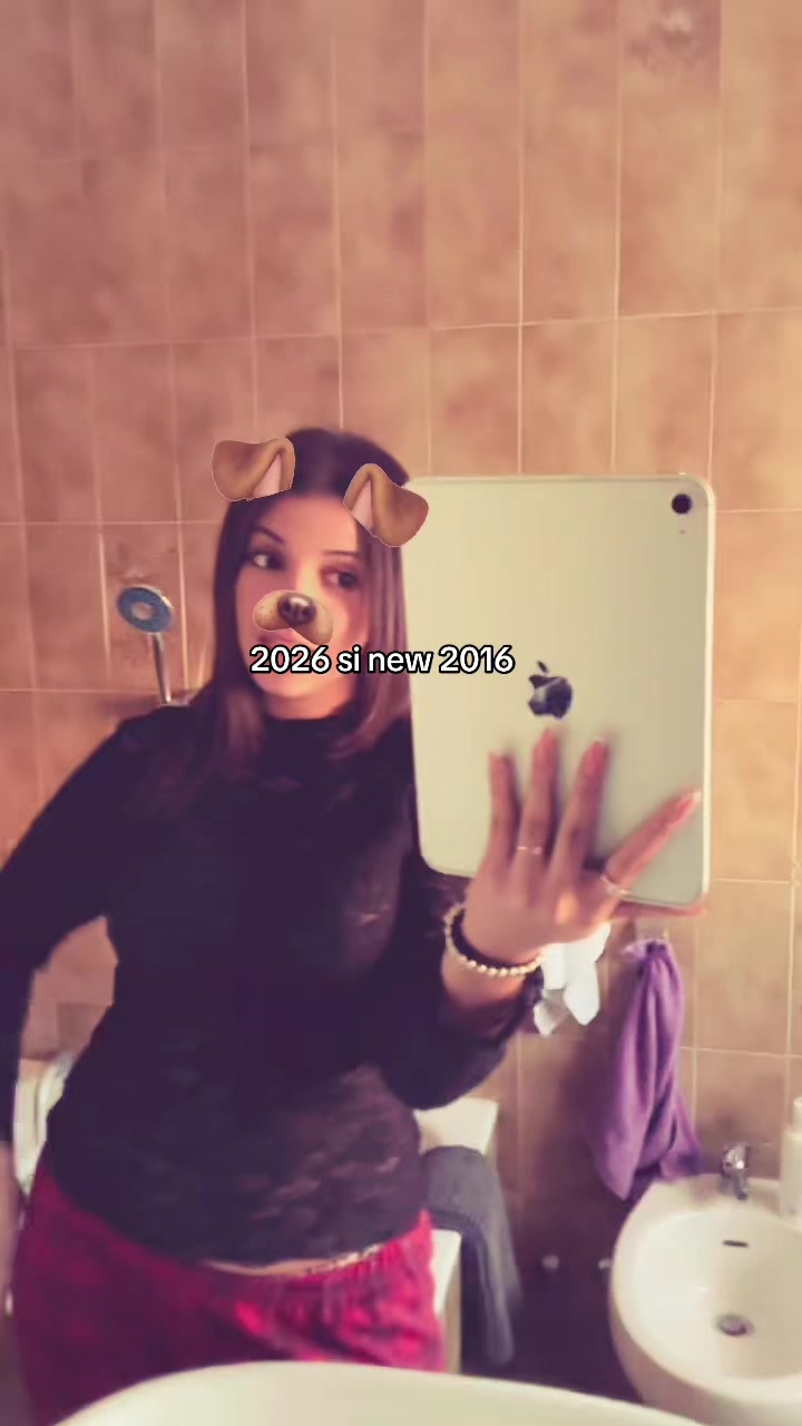@essy🦋