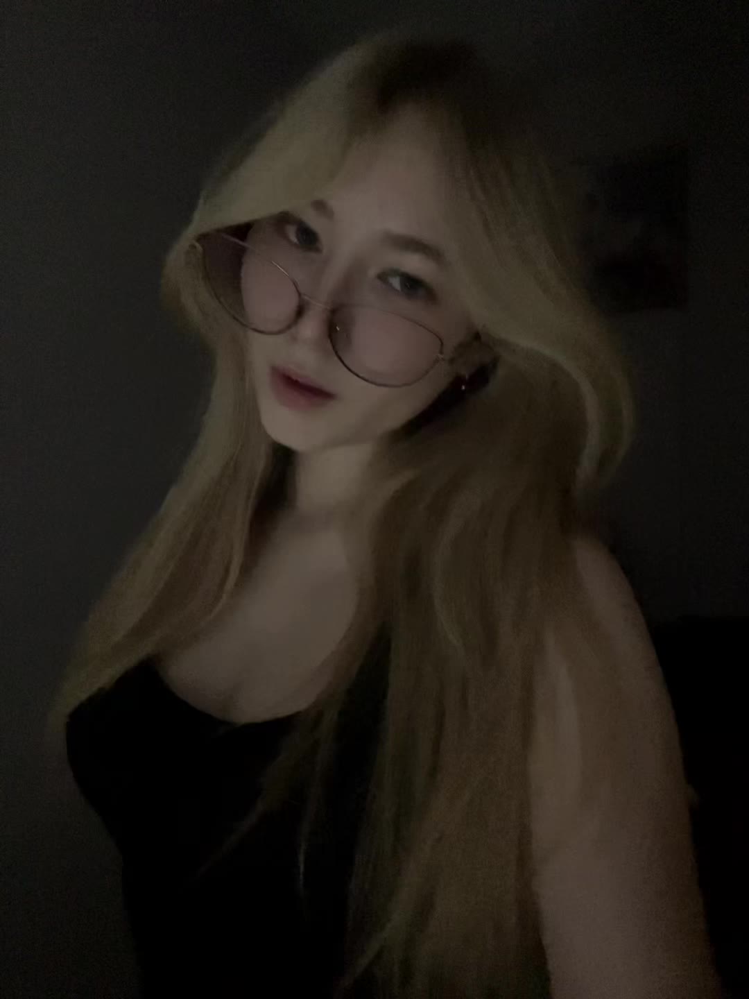 @✨