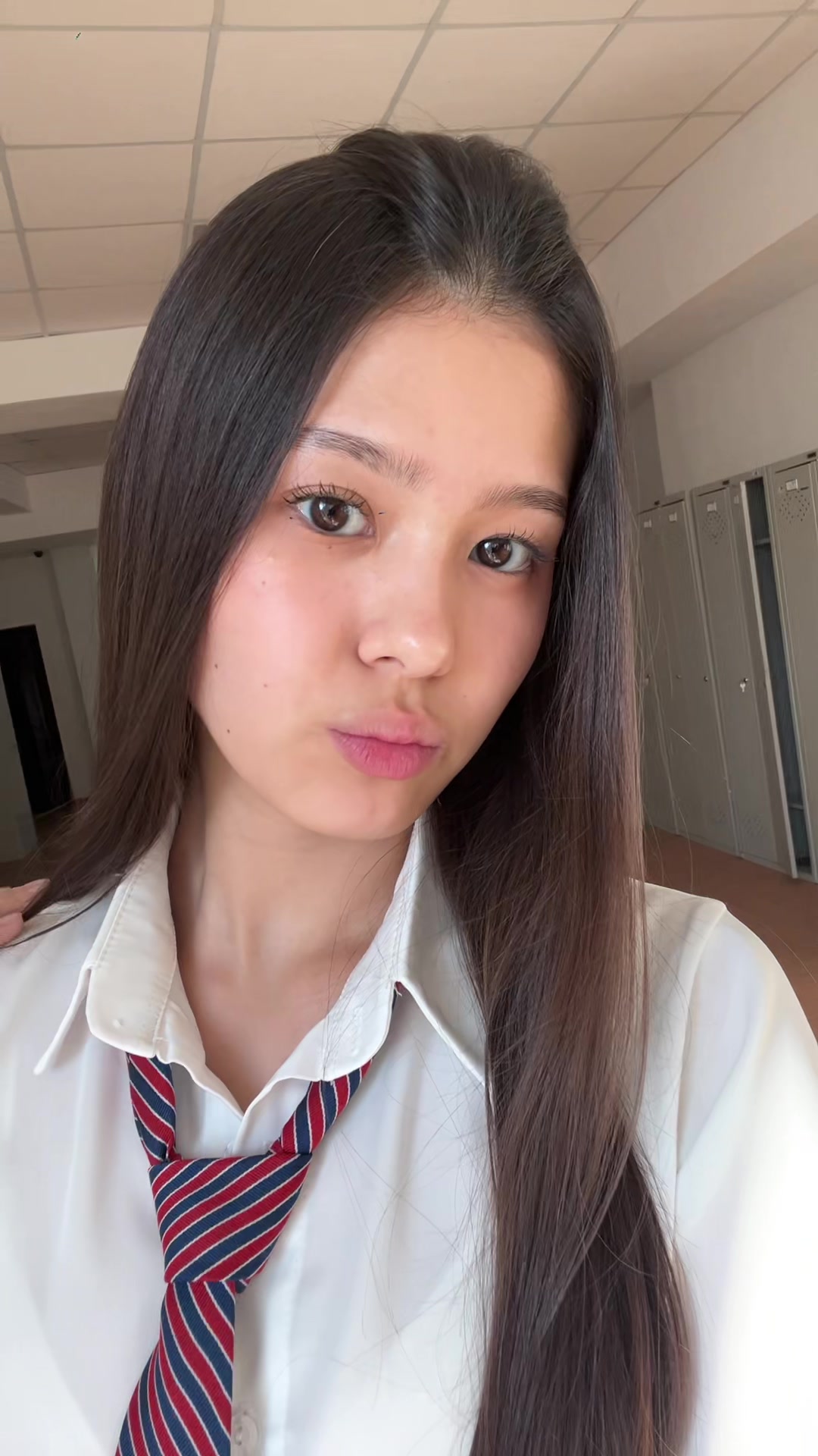 @muratovna
