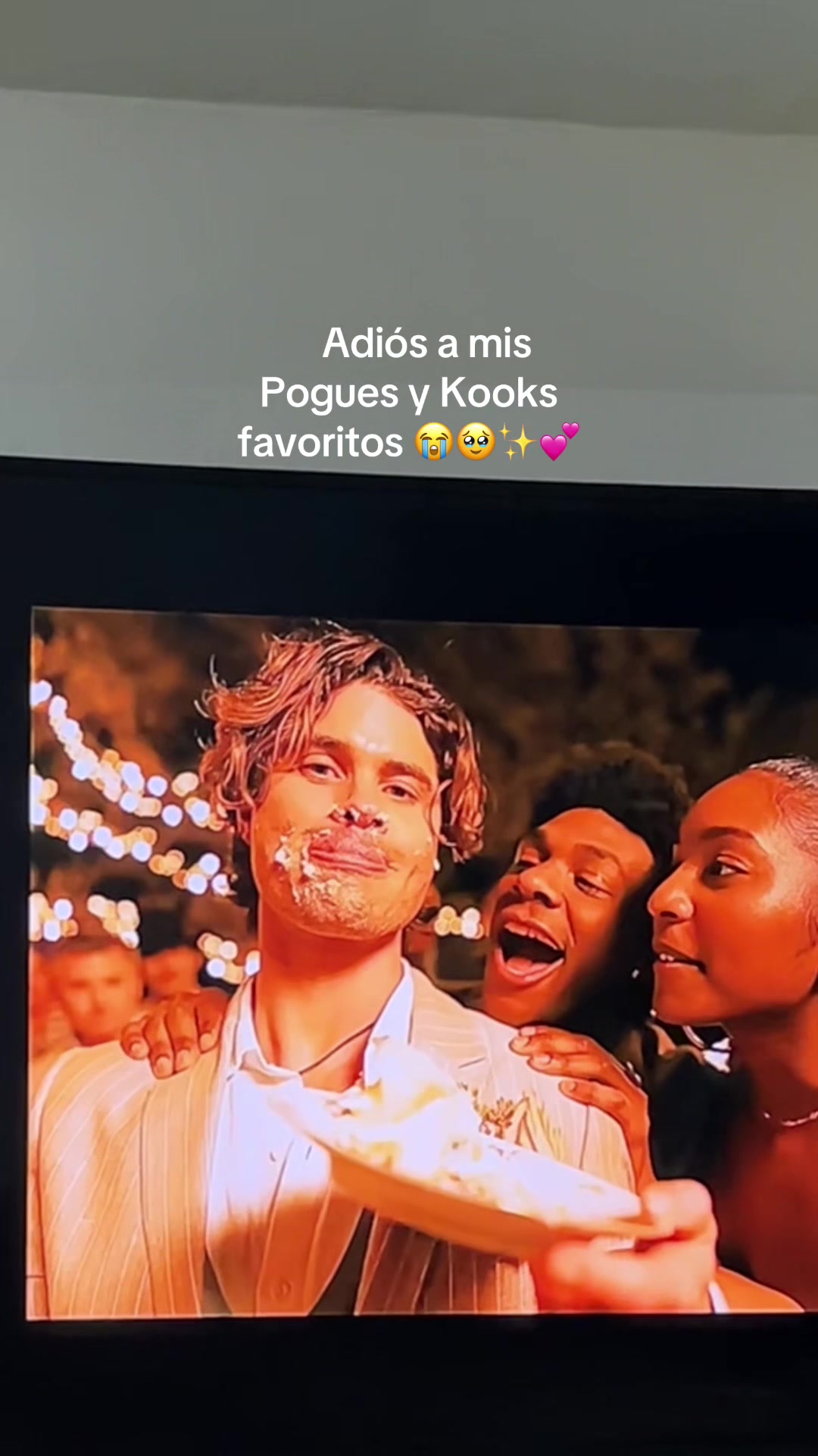 @Hablemos de series y más
