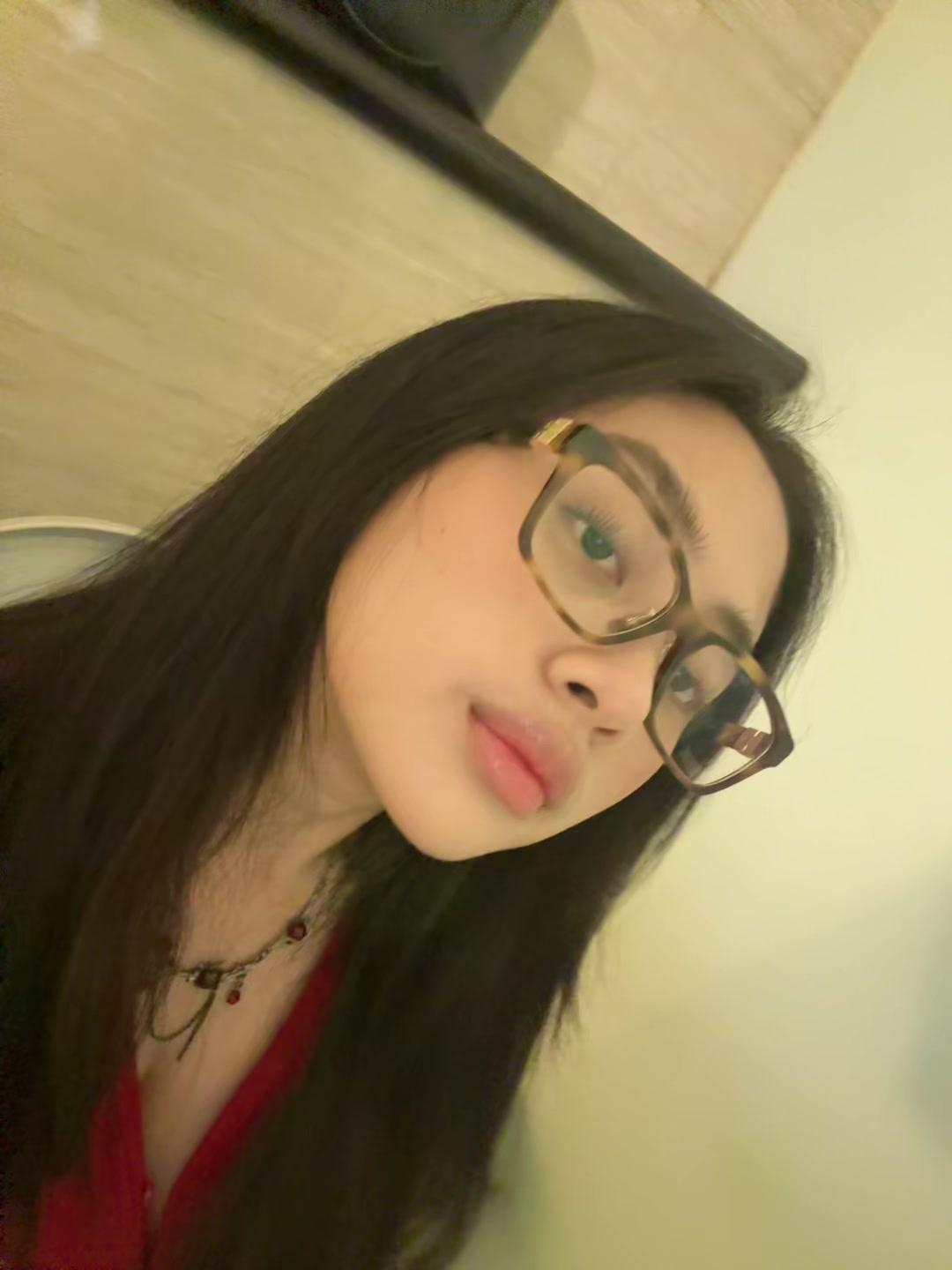 @user999521743425👽