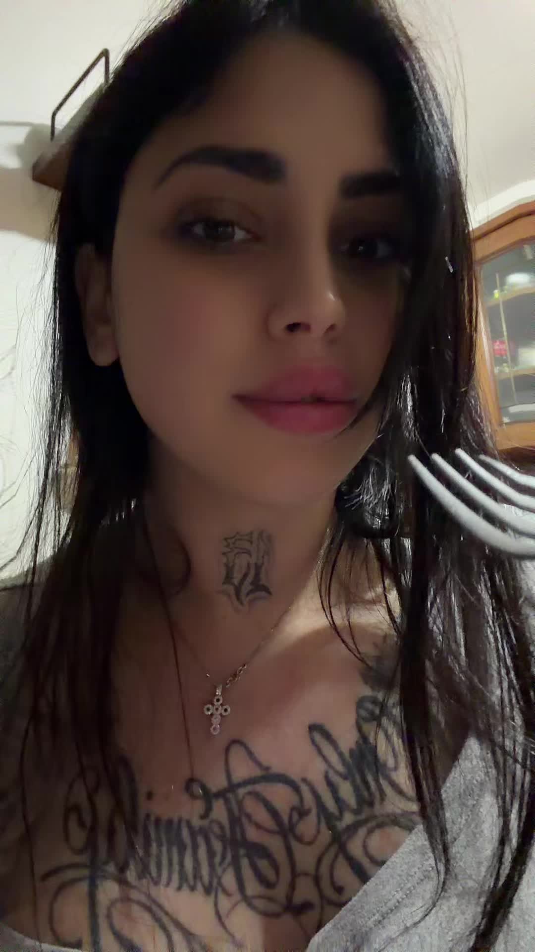 @__beatriceasquini__