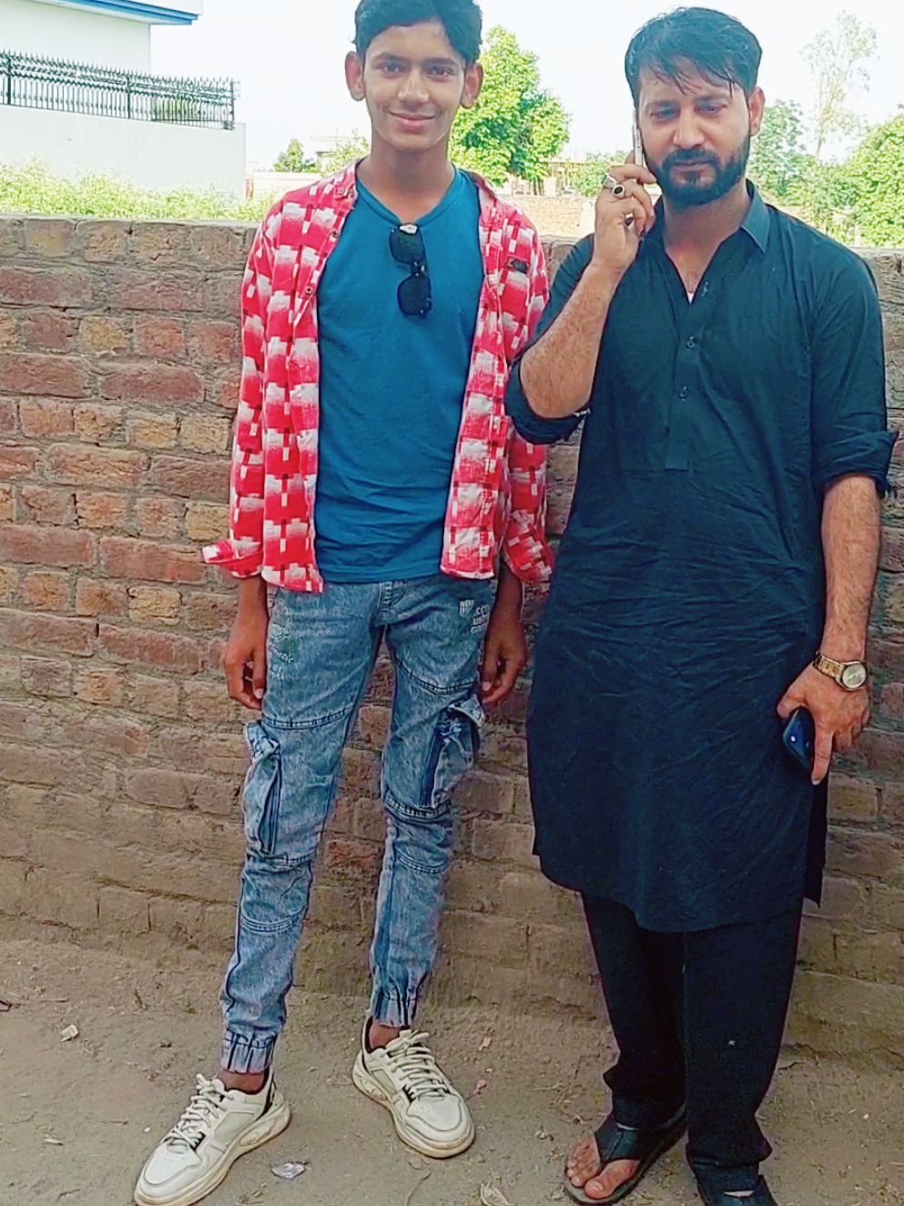 @Riaz Goree 433