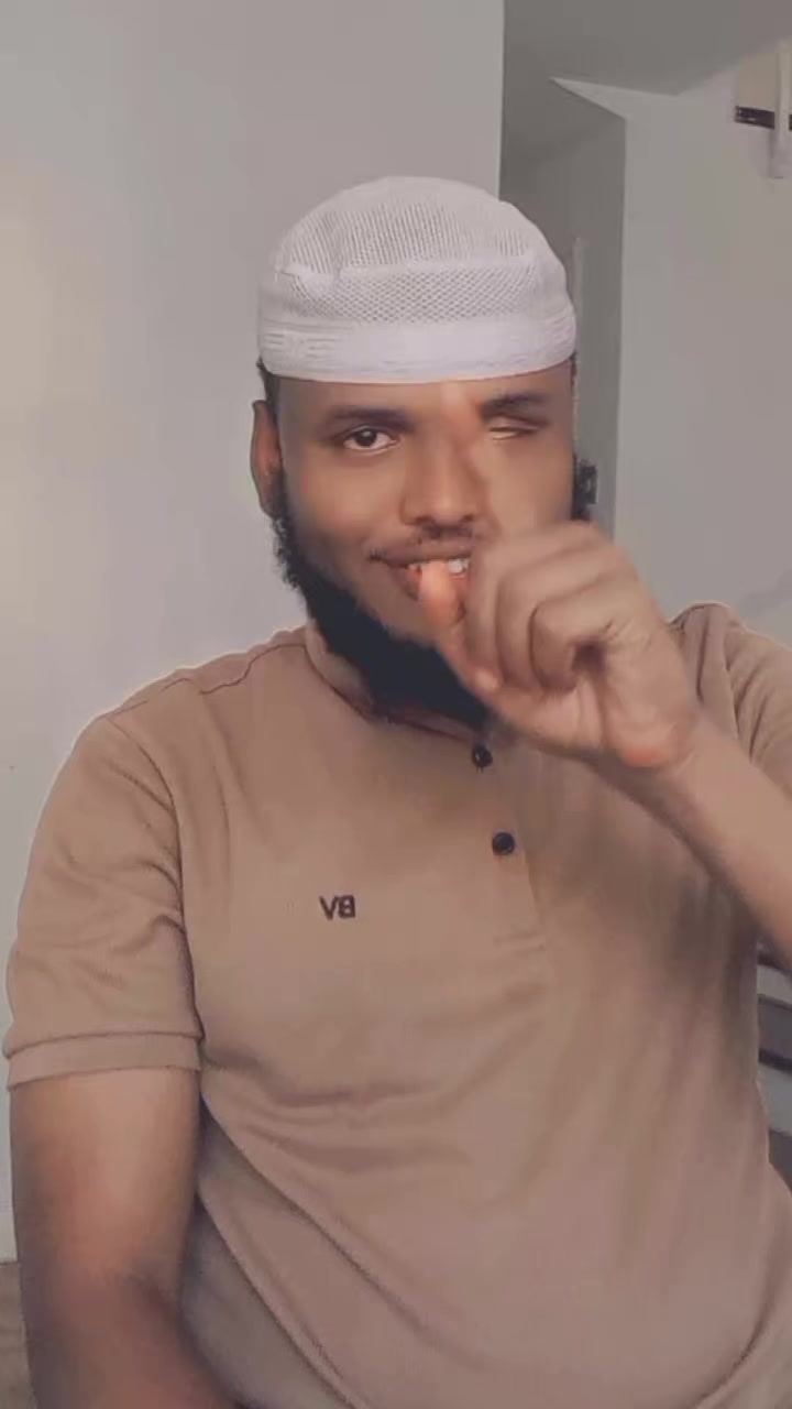 @KînG Āåmîïr🌳