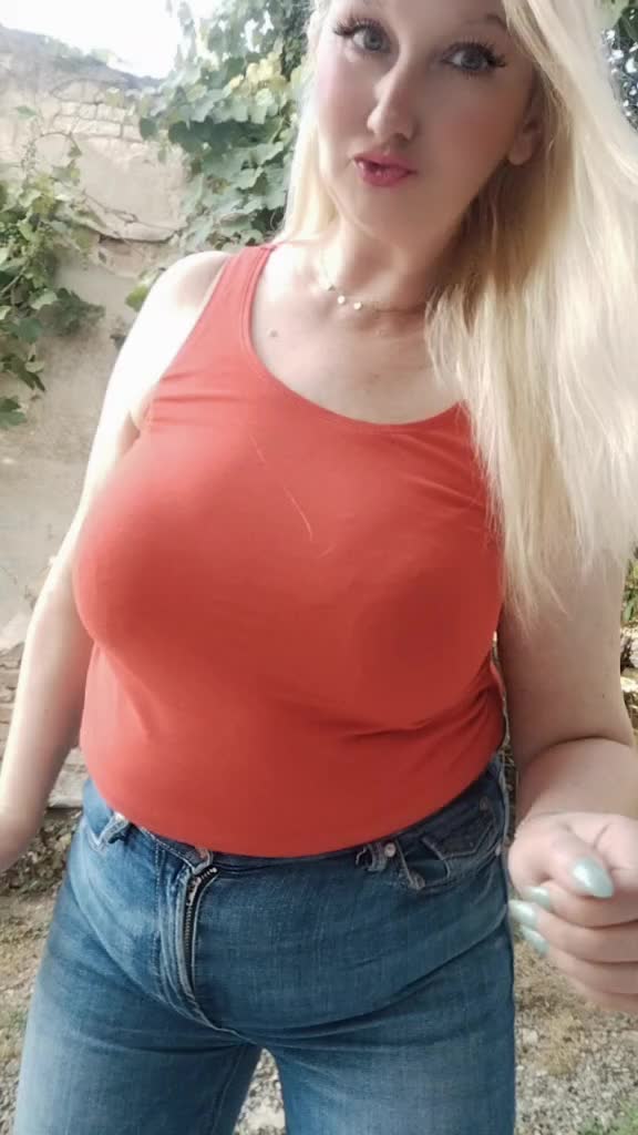 @Maria
