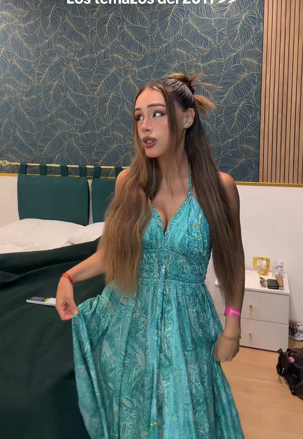@Sarah Moon