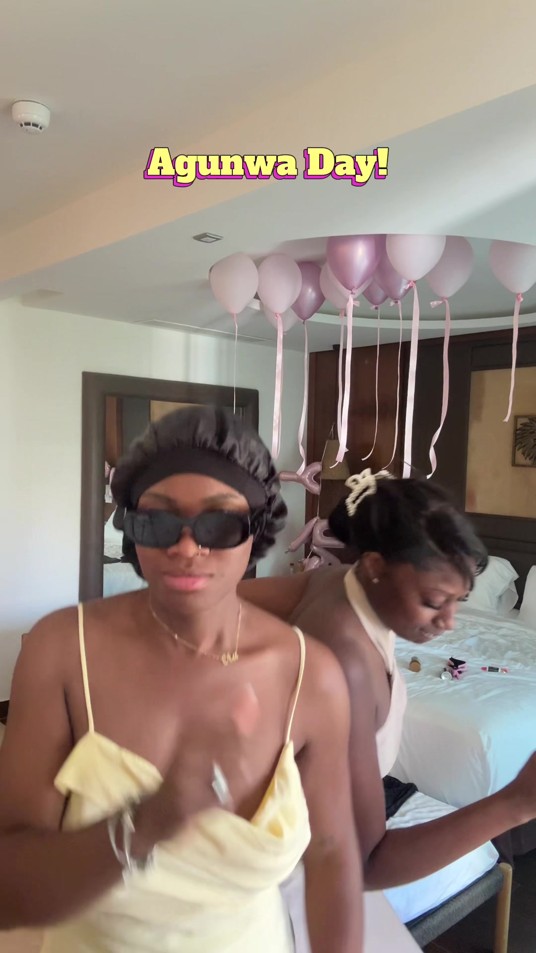 @BlackBerryBabes